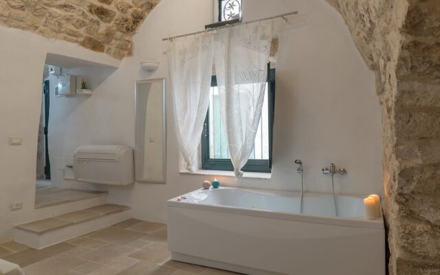 Suite Blanche con jacuzzi by Wonderful Italy