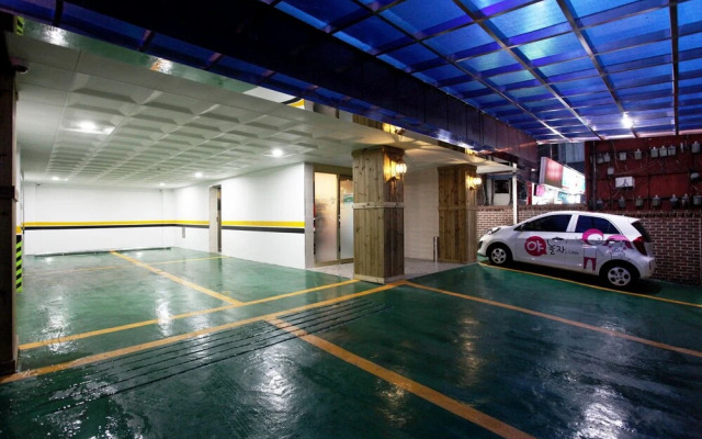 Seoul National Univ Stn Hotel Some