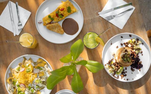 La Diosa Kali Beach Front Hotel