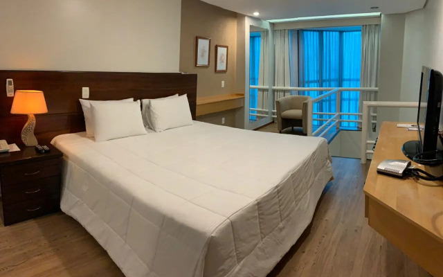 Bahamas Duplex by WS