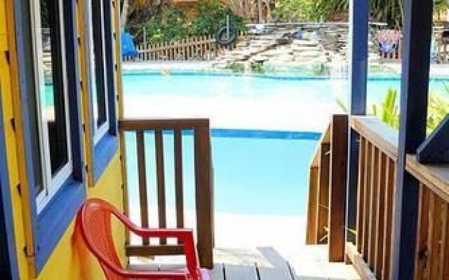 Maya Breeze Inn