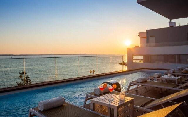 Penthouse Suite Arben