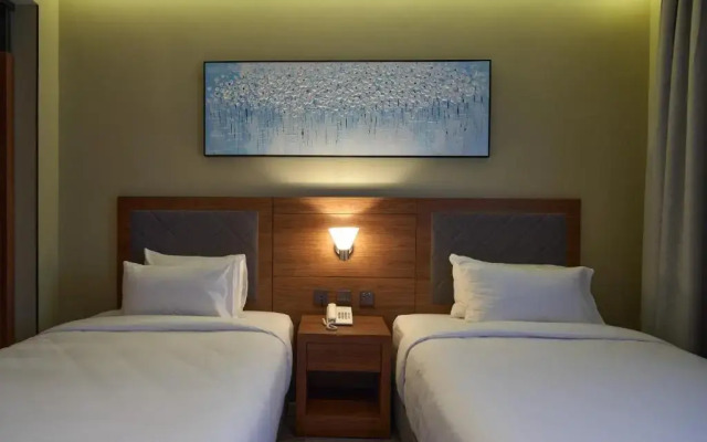 Platinum Hotel