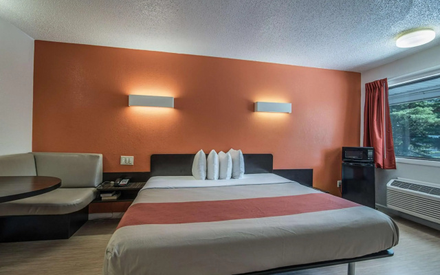 Motel 6 Albany, NY - Airport