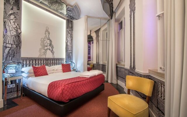 Teatro Boutique Rooms & Suites