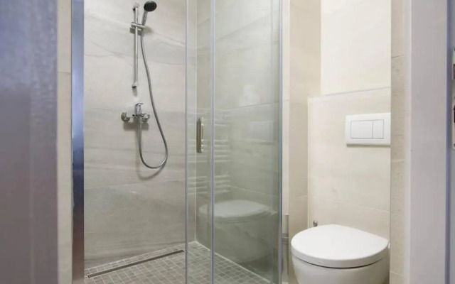 Premium Apartment by Hi5-Vaci str. 3 bedroom (219)