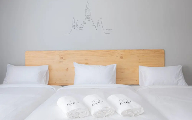Fine Bed Hotel