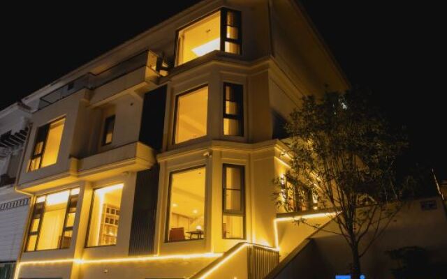 Wuyi Mountain Xiyinshanshu Homestay