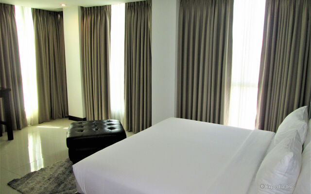 Upperhouse Hotel Formerly Pacifico Boutique by Hiverooms