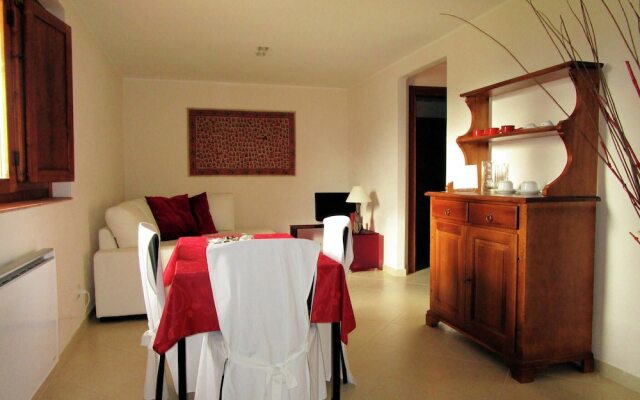 Lovely Apartment in Celle Sul Rigo with Pool