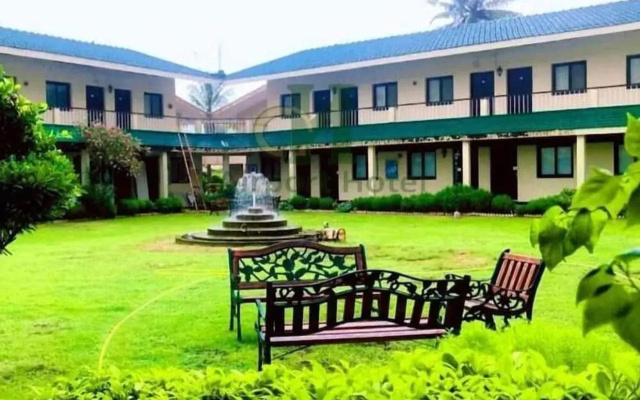 Airport Hotel