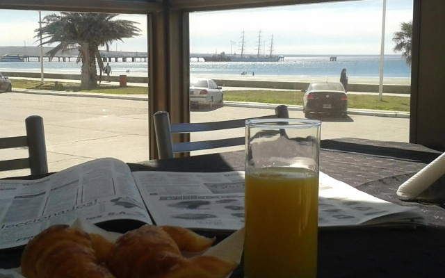 Costanera Hotel