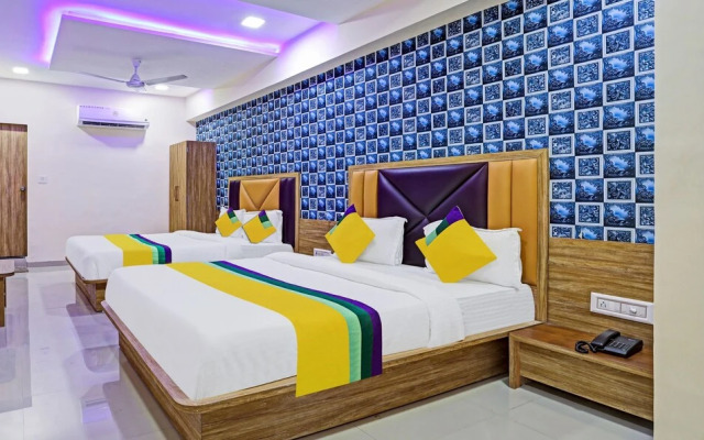 Itsy Hotels Rk Palace
