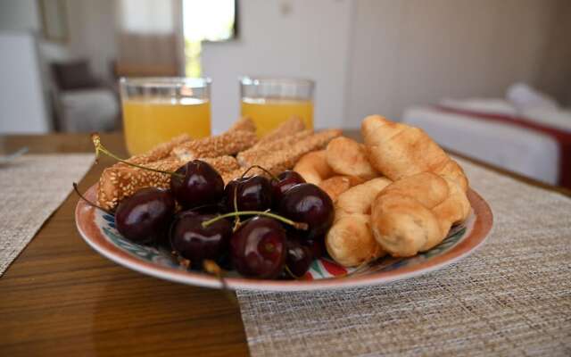 Helena Apartments in Paradisi Rhodes