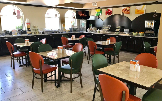 Quality Inn & Suites