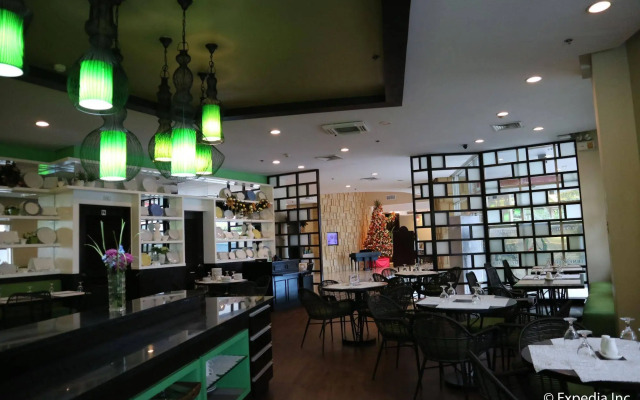 El Cielito Hotel - Sta. Rosa