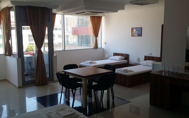 Hostel Coral City