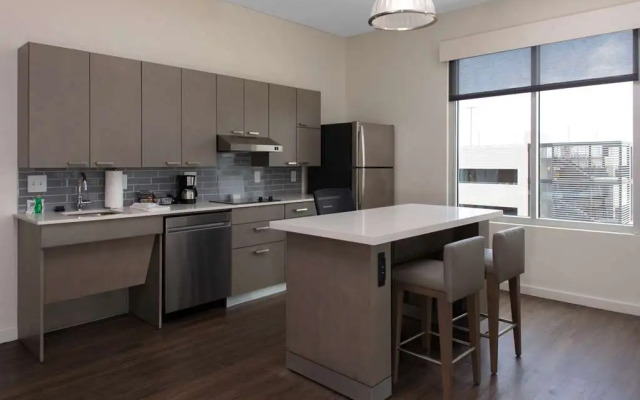 Hyatt House The Woodlands-Shenandoah