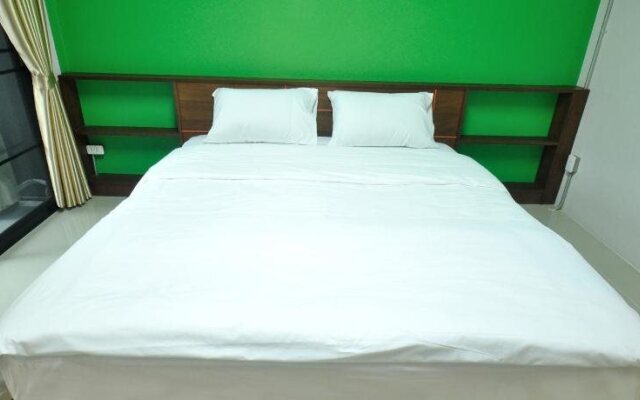 City Ratsada Apartment