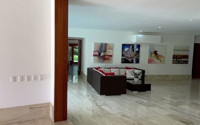 "srvittinivillas /spacius/ Confort Villa/ Fam/ Team/ Couples"