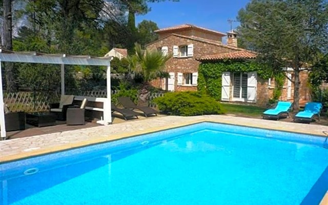 Bastide de l'Ovalie