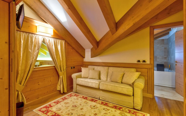 Beverly Alps Hotel & Spa