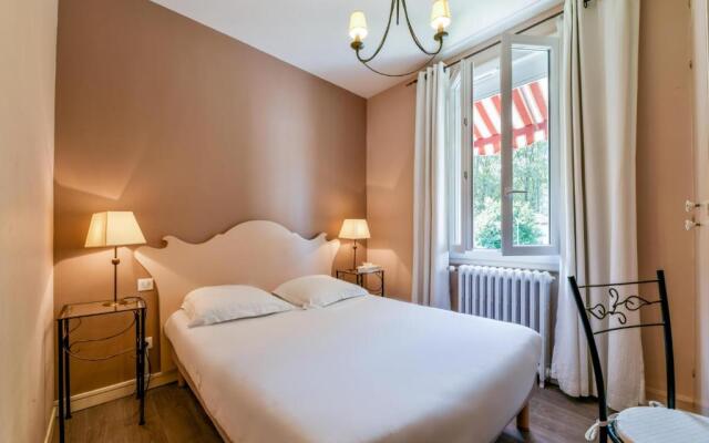 Hôtel Restaurant Le Commerce