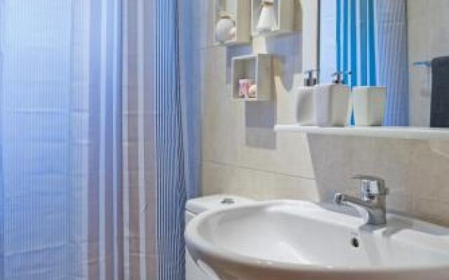 UrbanChic Los Pacos Apartment