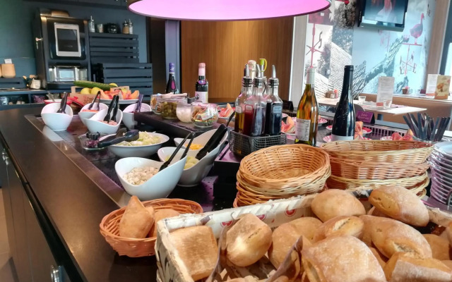 Hotel Rouen Sud - Oissel Rond Point des Vaches
