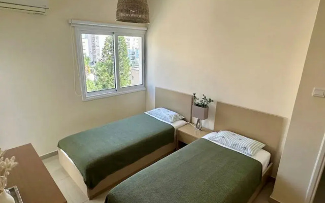 138 LCA - Stay Amphora Apartment