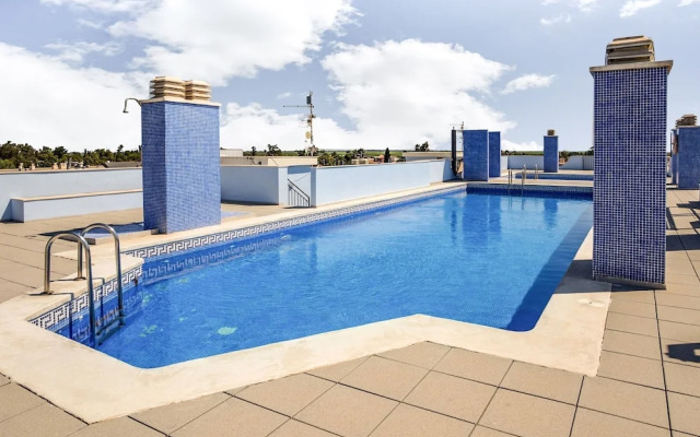 Comfortable Apartment Near the Sea