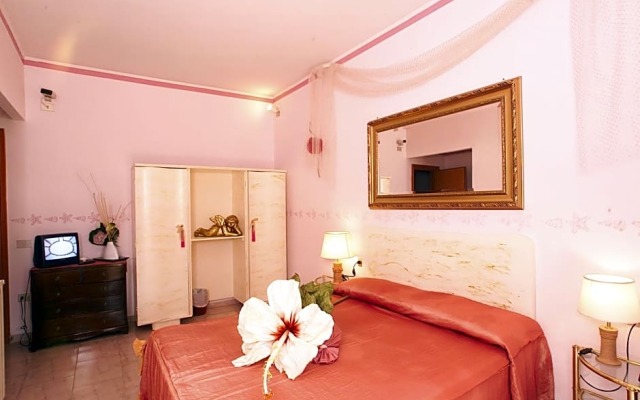 Hotel Velcamare