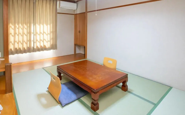 Ryokan Chieko No Yu