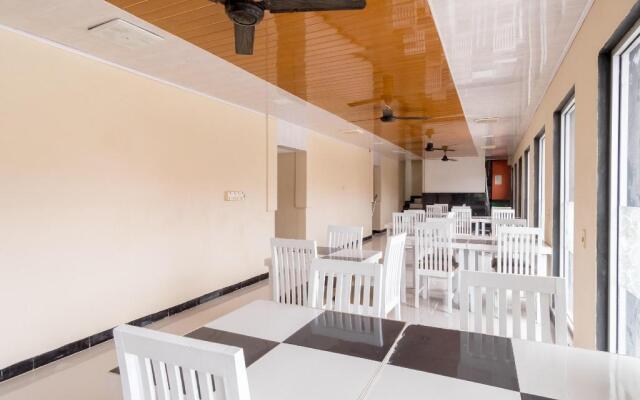 OYO 687 Residence Hotel Syariah