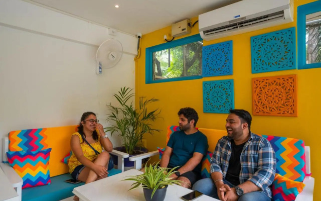 goSTOPS Goa Vagator - Rooms & Dorms