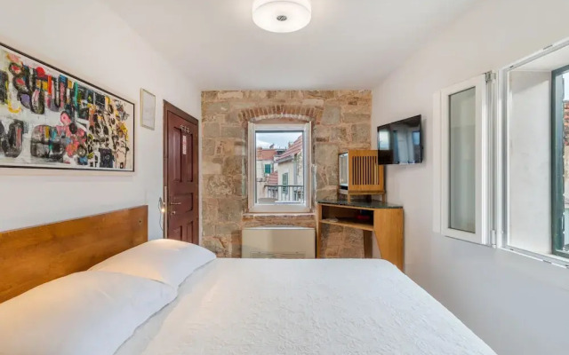 St Luke Heritage Hotel