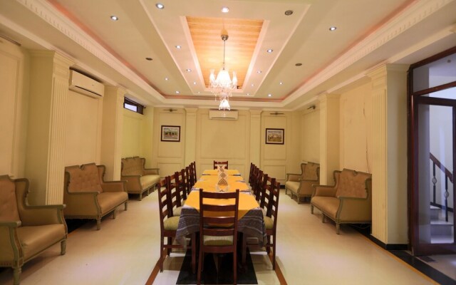 OYO 1211 Hotel Grand Horizon