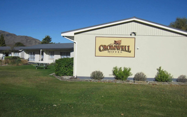 Cromwell Motel