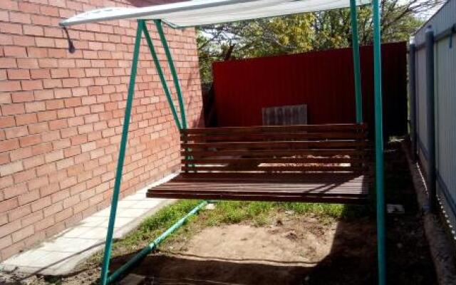 Guesthouse on Zelenaya 7