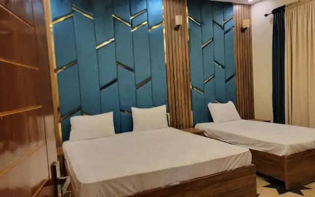 Karachi Travelodge Guest House