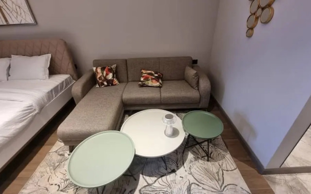 The Diamond inCity Luxury Suites by Cozy