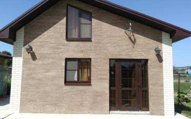 Pin Guest House