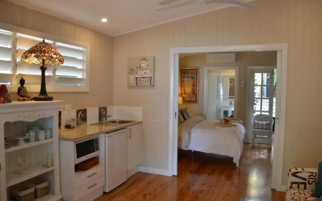 Machans Beach Bed & Breakfast