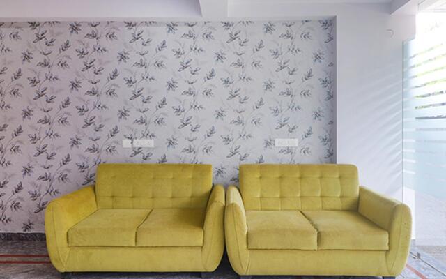 Fabhotel Star Corporate Suite