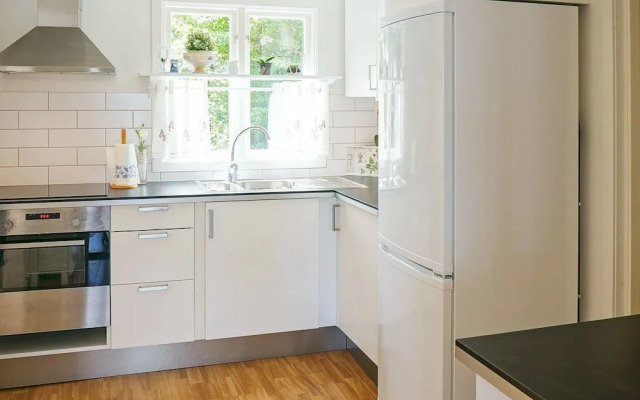8 Person Holiday Home in Hyltebruk
