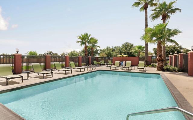 Hampton Inn Houston Hobby Airport