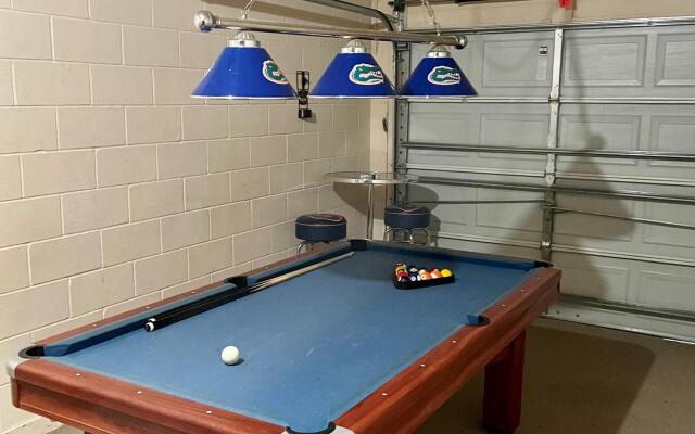 Grand Family House With Private Pool Near Disney Parks