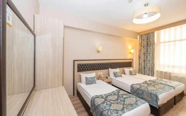 Tugra Hotel