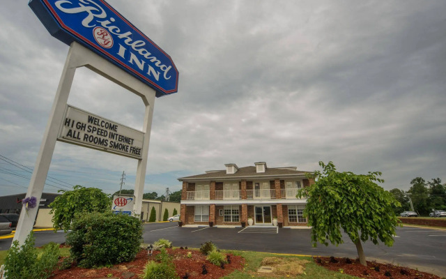 Richland Inn Lawrenceburg