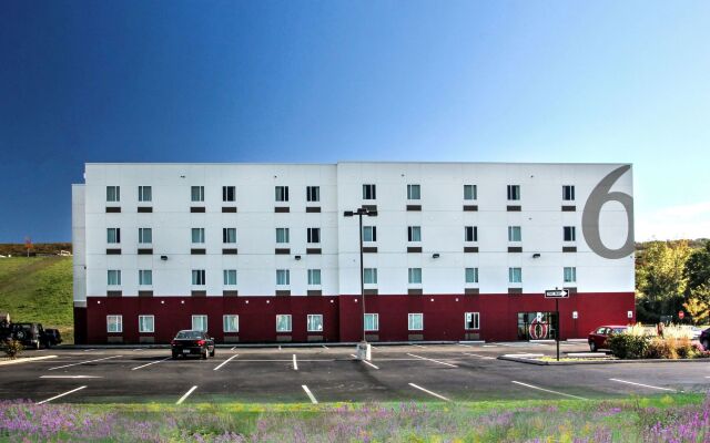 Motel 6 Wilkes Barre, PA - Arena